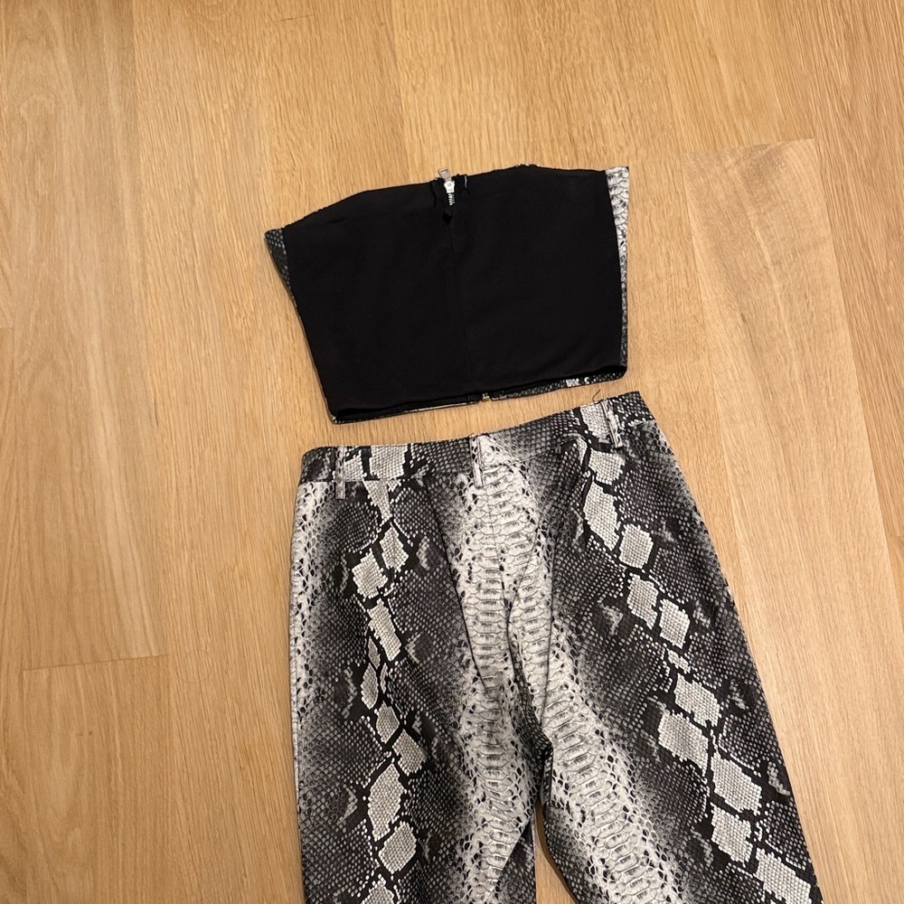 I.AM.GIA Monochrome Snakeskin Set - Picture 8 of 8